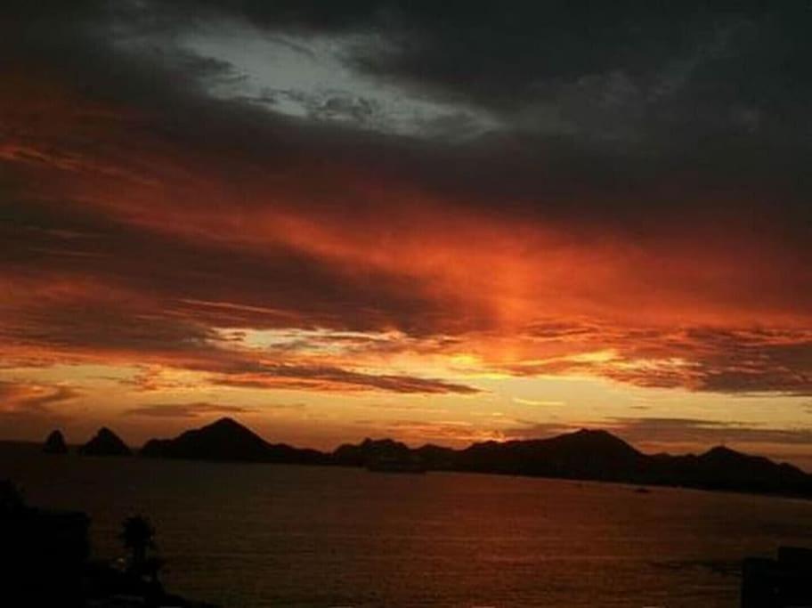 Oceanfront Penthouse, 2 Masters, 2 Baths, Kitchen! Apartment Cabo San Lucas Ngoại thất bức ảnh
